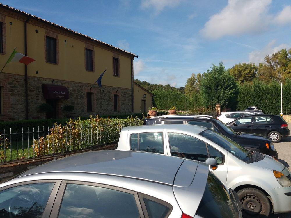 Oasi Del Grillo Aparthotel Castelnuovo Berardenga Eksteriør bilde