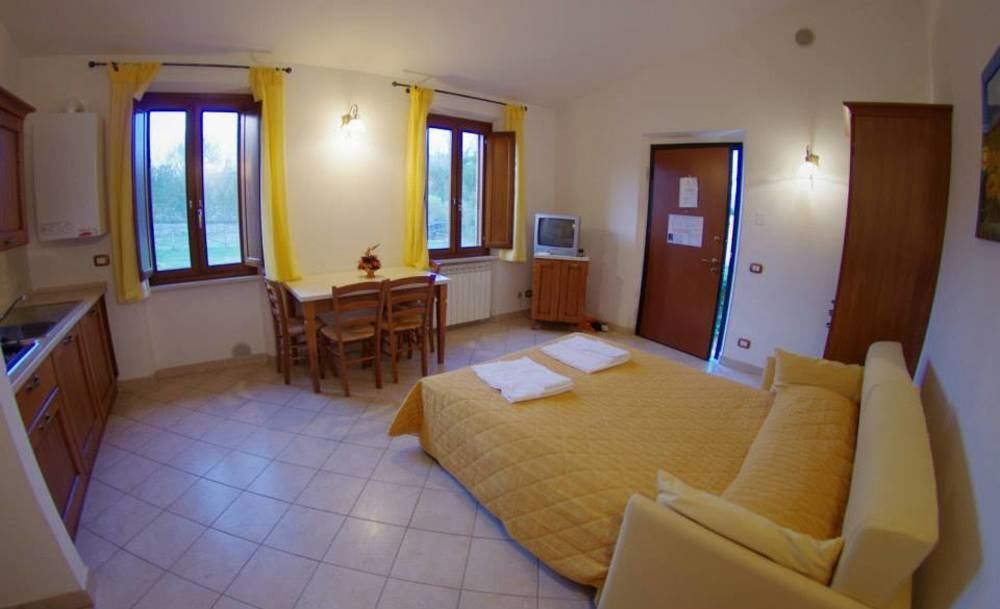 Oasi Del Grillo Aparthotel Castelnuovo Berardenga Eksteriør bilde