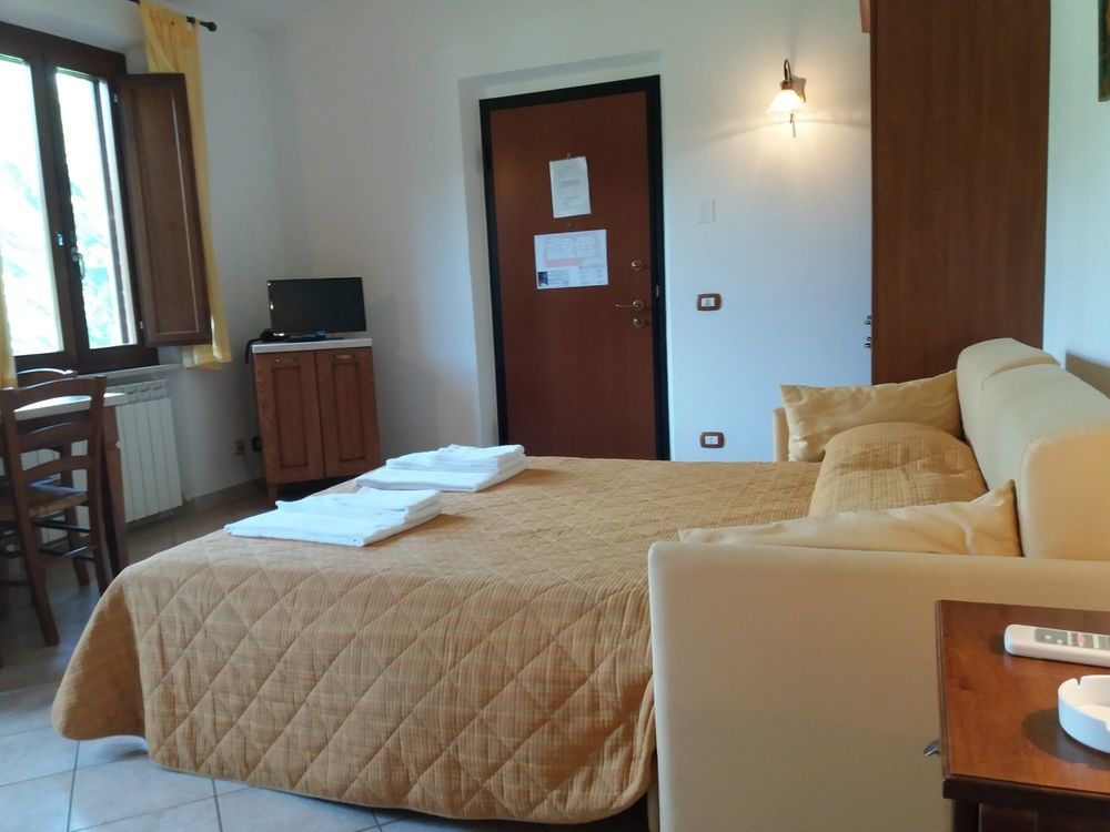 Oasi Del Grillo Aparthotel Castelnuovo Berardenga Eksteriør bilde
